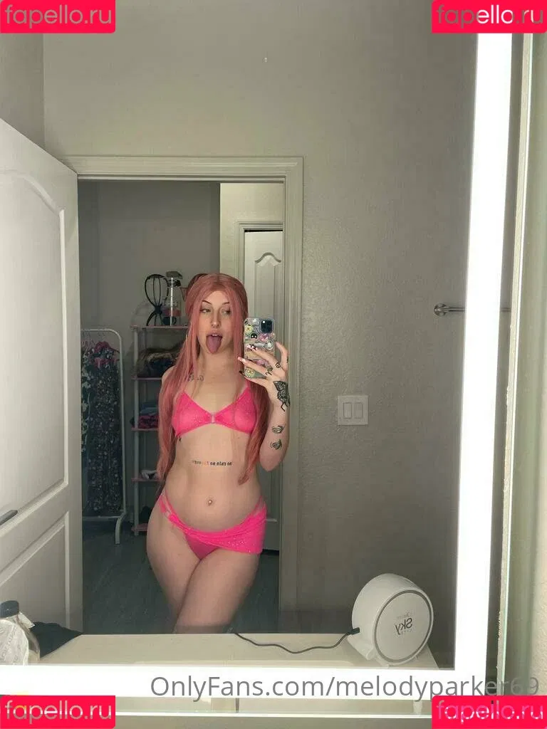 melodyparker69 Onlyfans Photo Gallery 