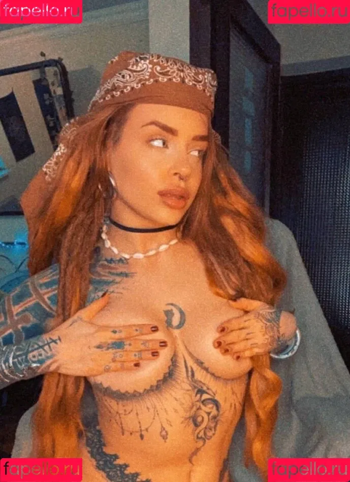biondaliona Onlyfans Photo Gallery 