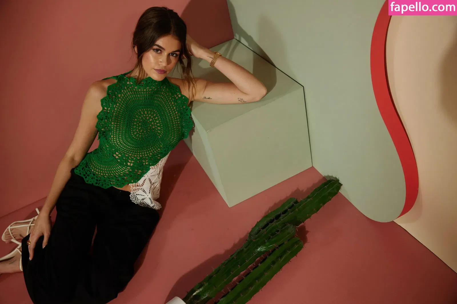 Özgü Kaya Onlyfans Photo Gallery 