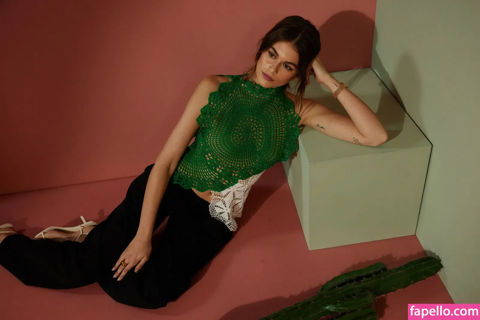 Özgü Kaya Onlyfans Photo Gallery 