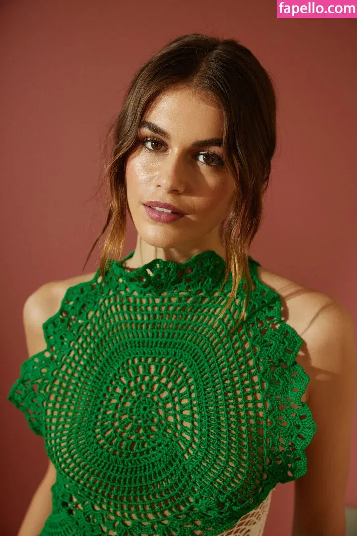 Özgü Kaya Onlyfans Photo Gallery 