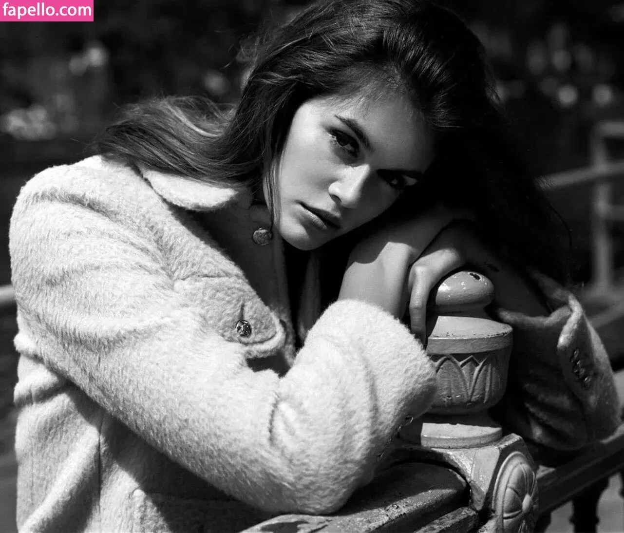 Özgü Kaya Onlyfans Photo Gallery 