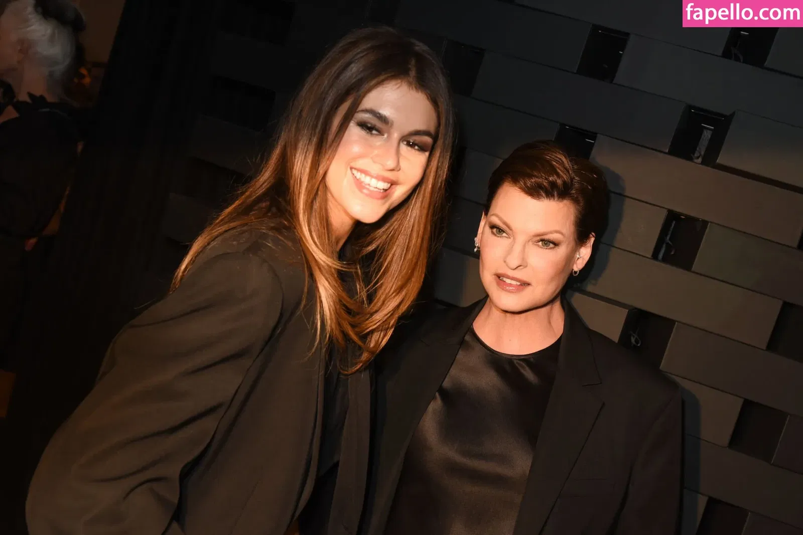 Özgü Kaya Onlyfans Photo Gallery 