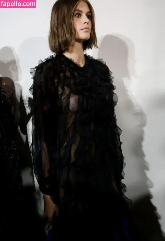 Özgü Kaya Onlyfans Photo Gallery 