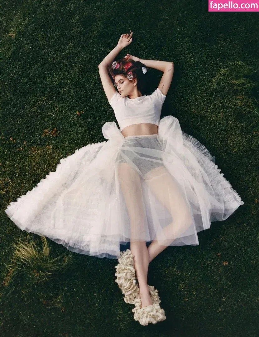 Özgü Kaya Onlyfans Photo Gallery 