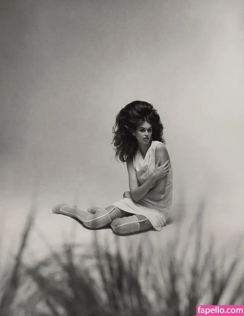 Özgü Kaya Onlyfans Photo Gallery 