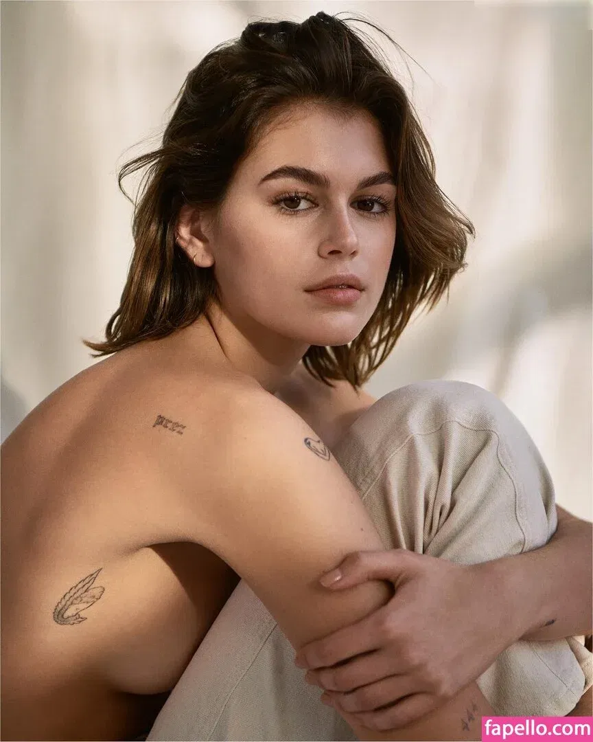 Özgü Kaya Onlyfans Photo Gallery 