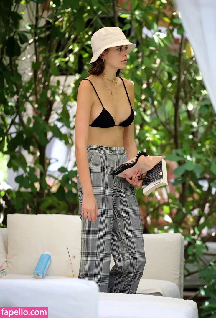 Özgü Kaya Onlyfans Photo Gallery 