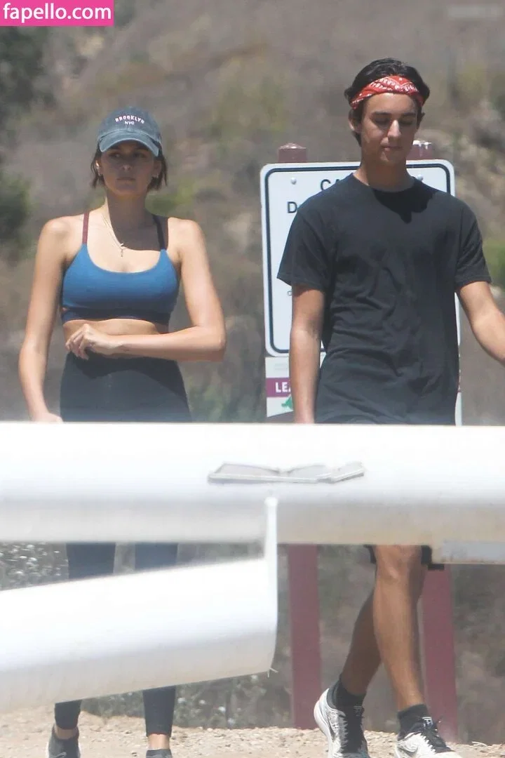 Özgü Kaya Onlyfans Photo Gallery 