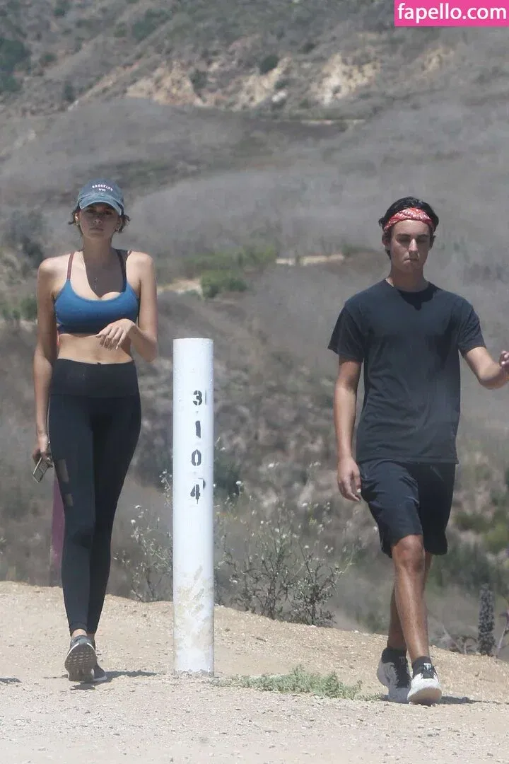 Özgü Kaya Onlyfans Photo Gallery 