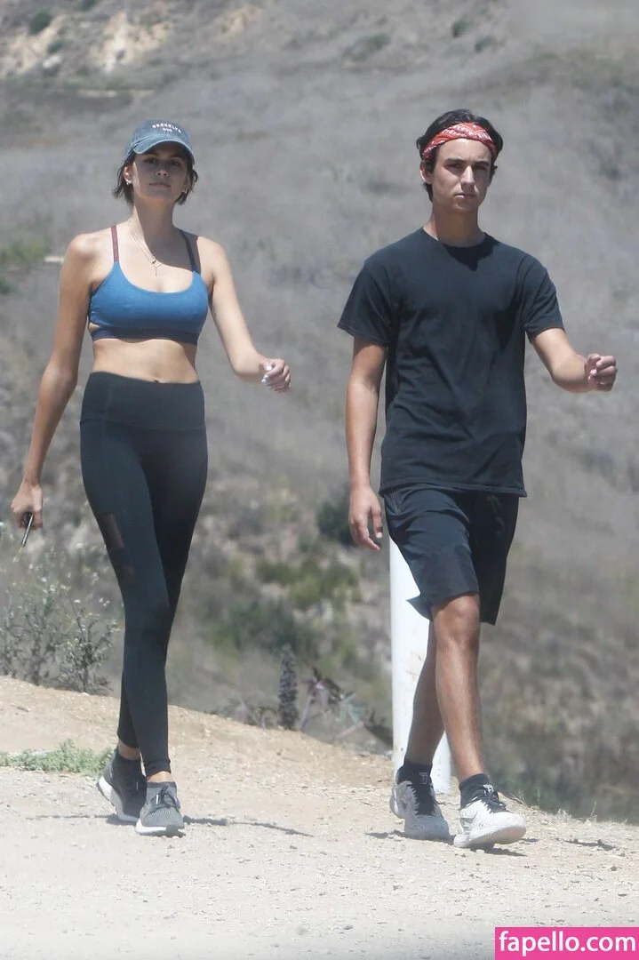 Özgü Kaya Onlyfans Photo Gallery 