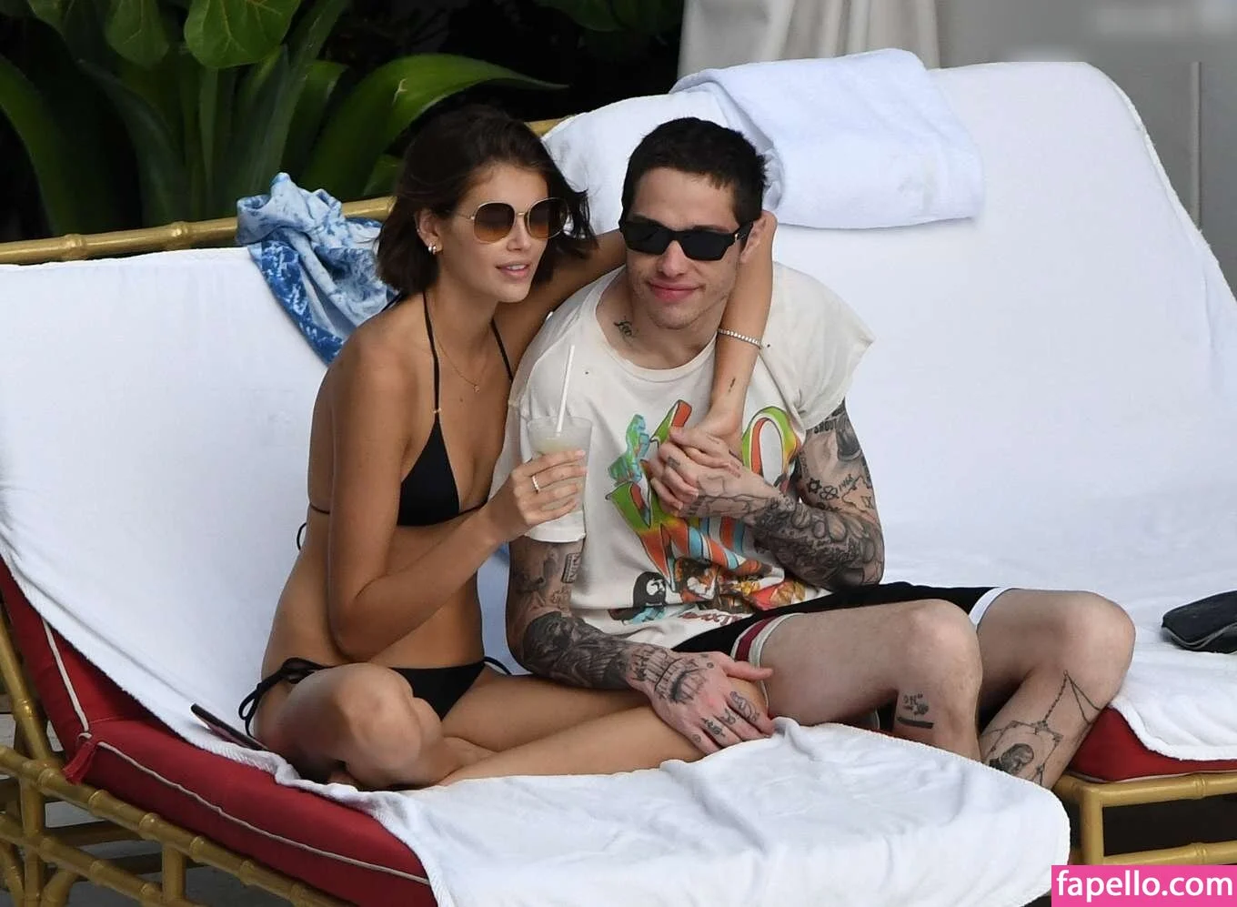 Özgü Kaya Onlyfans Photo Gallery 