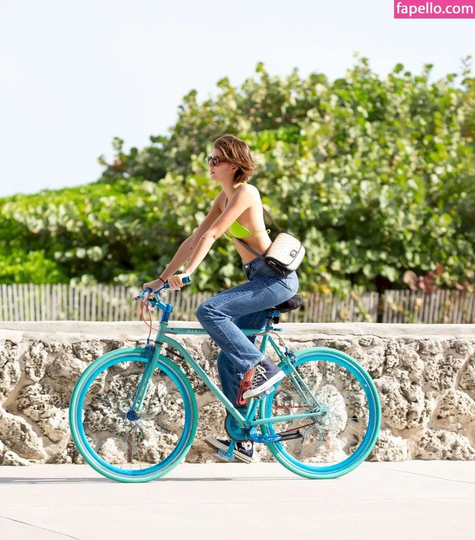 Özgü Kaya Onlyfans Photo Gallery 