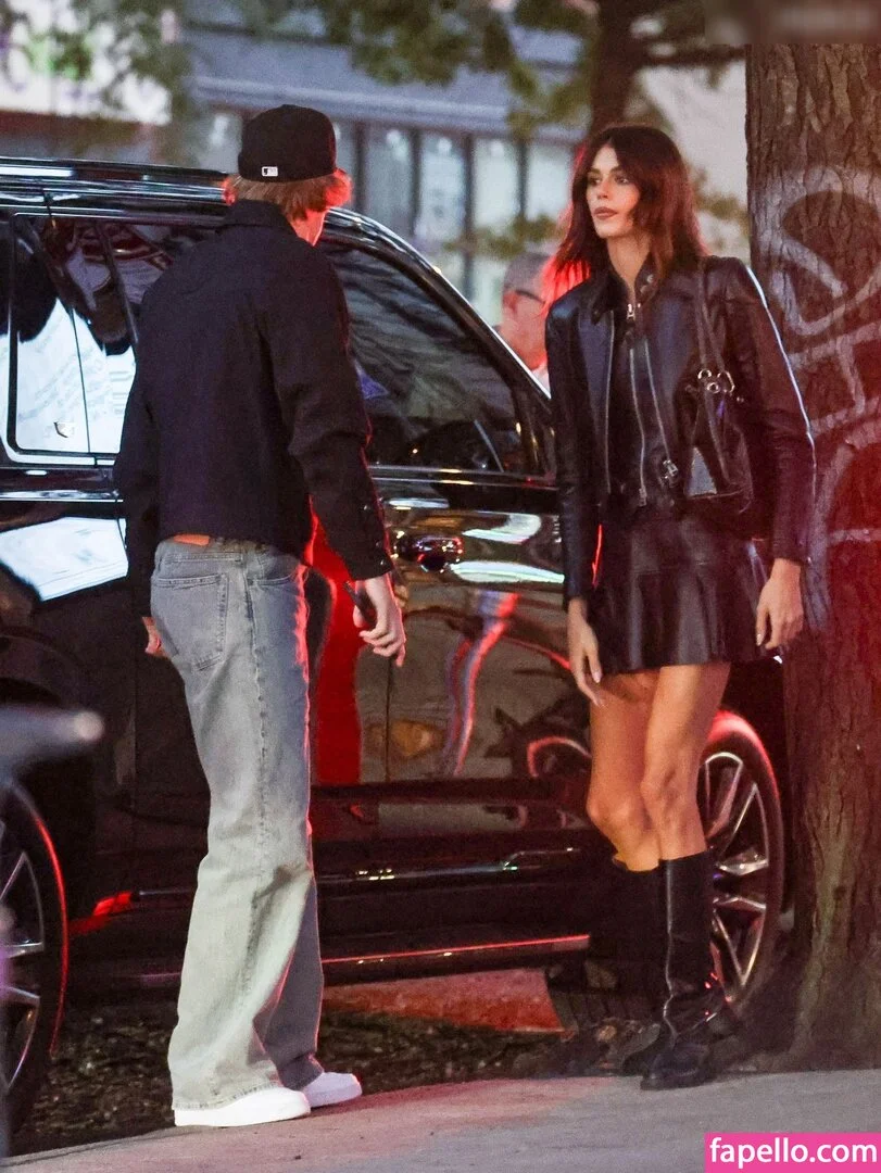 Özgü Kaya Onlyfans Photo Gallery 