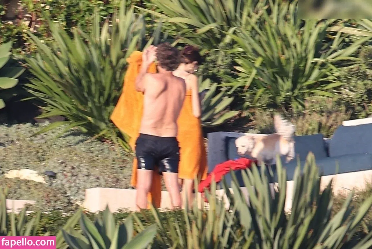 Özgü Kaya Onlyfans Photo Gallery 