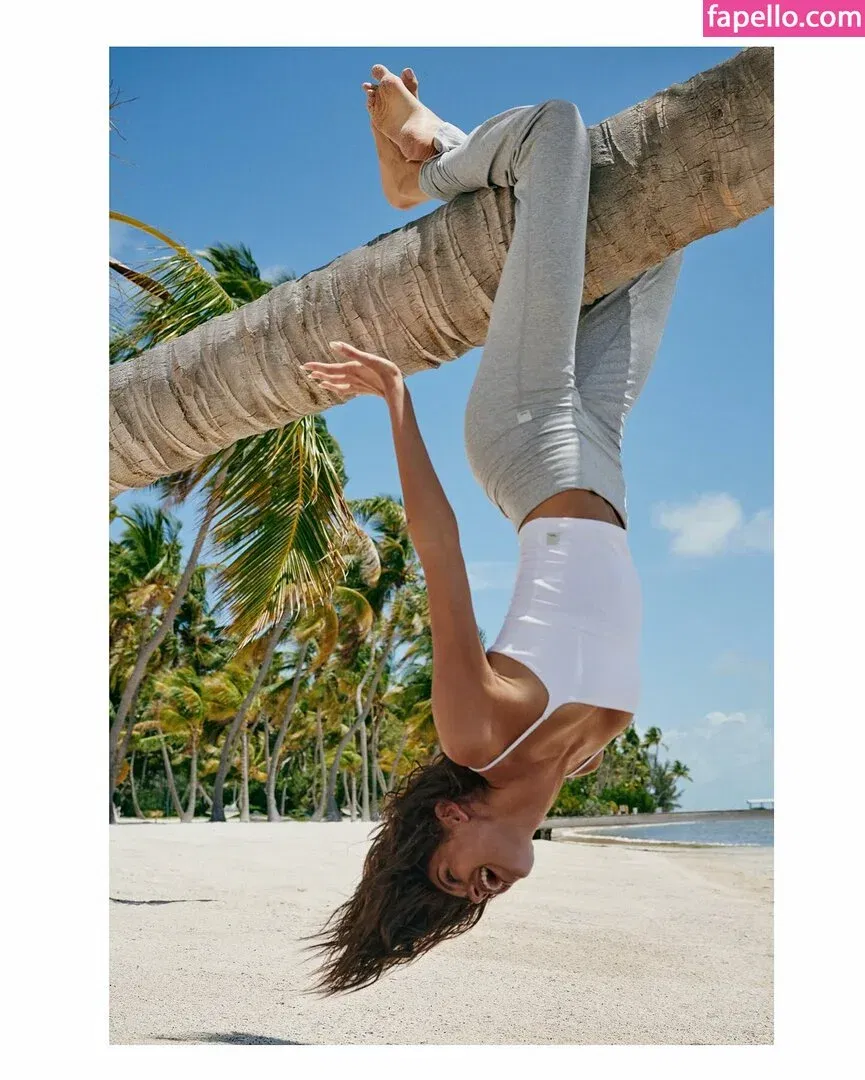 Özgü Kaya Onlyfans Photo Gallery 