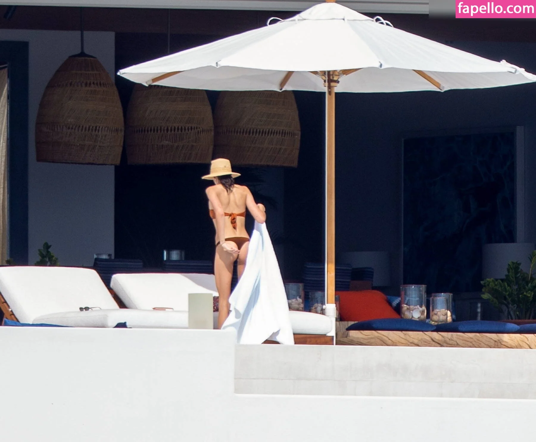 Özgü Kaya Onlyfans Photo Gallery 