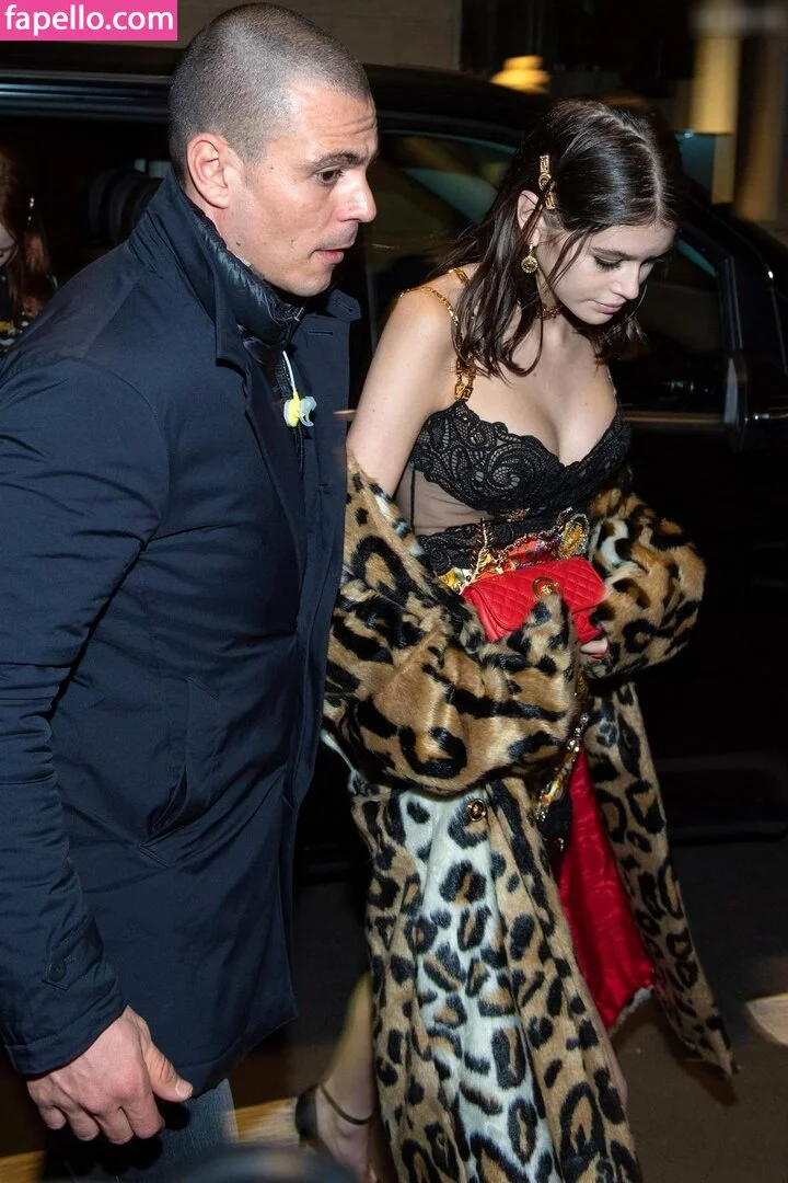 Özgü Kaya Onlyfans Photo Gallery 