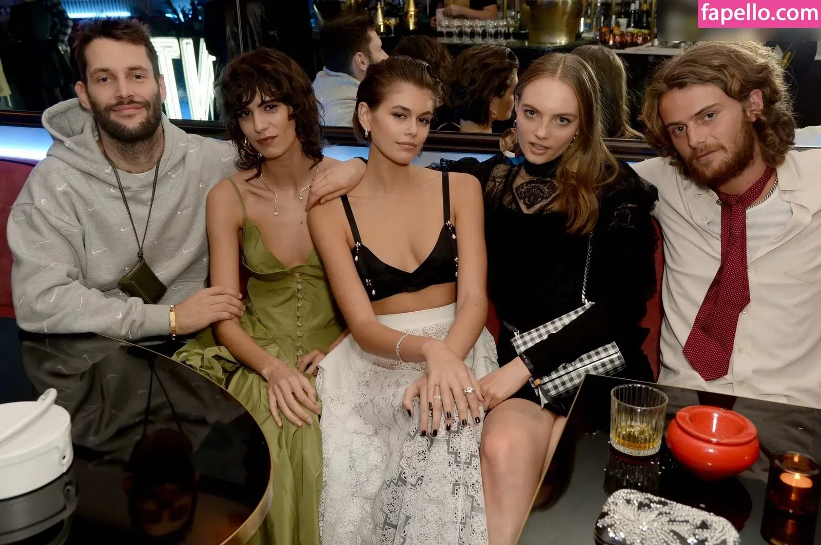 Özgü Kaya Onlyfans Photo Gallery 