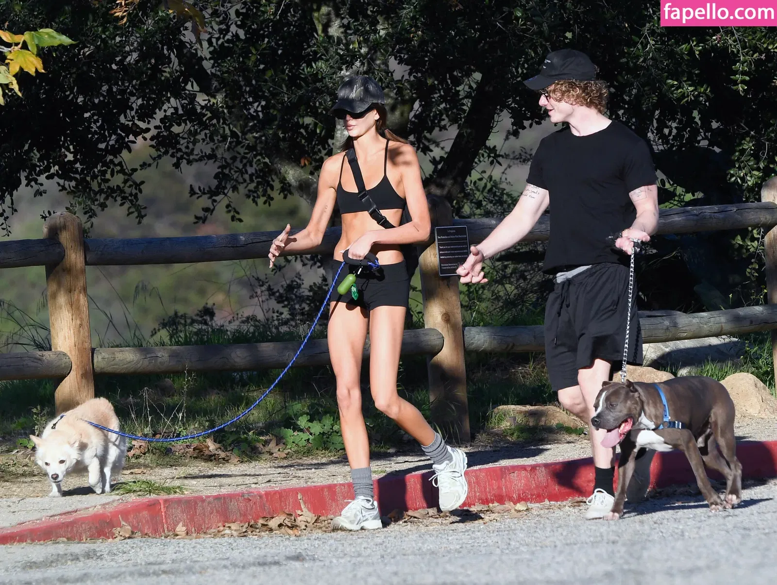 Özgü Kaya Onlyfans Photo Gallery 