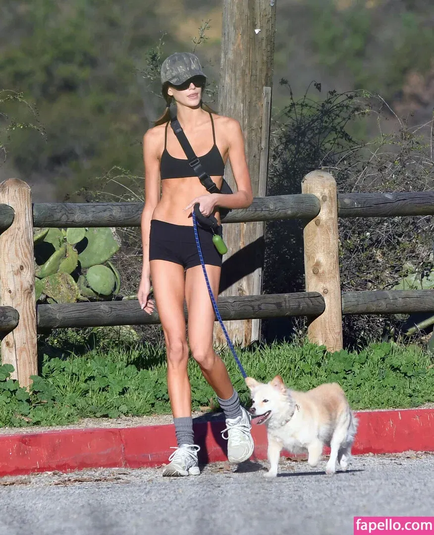 Özgü Kaya Onlyfans Photo Gallery 