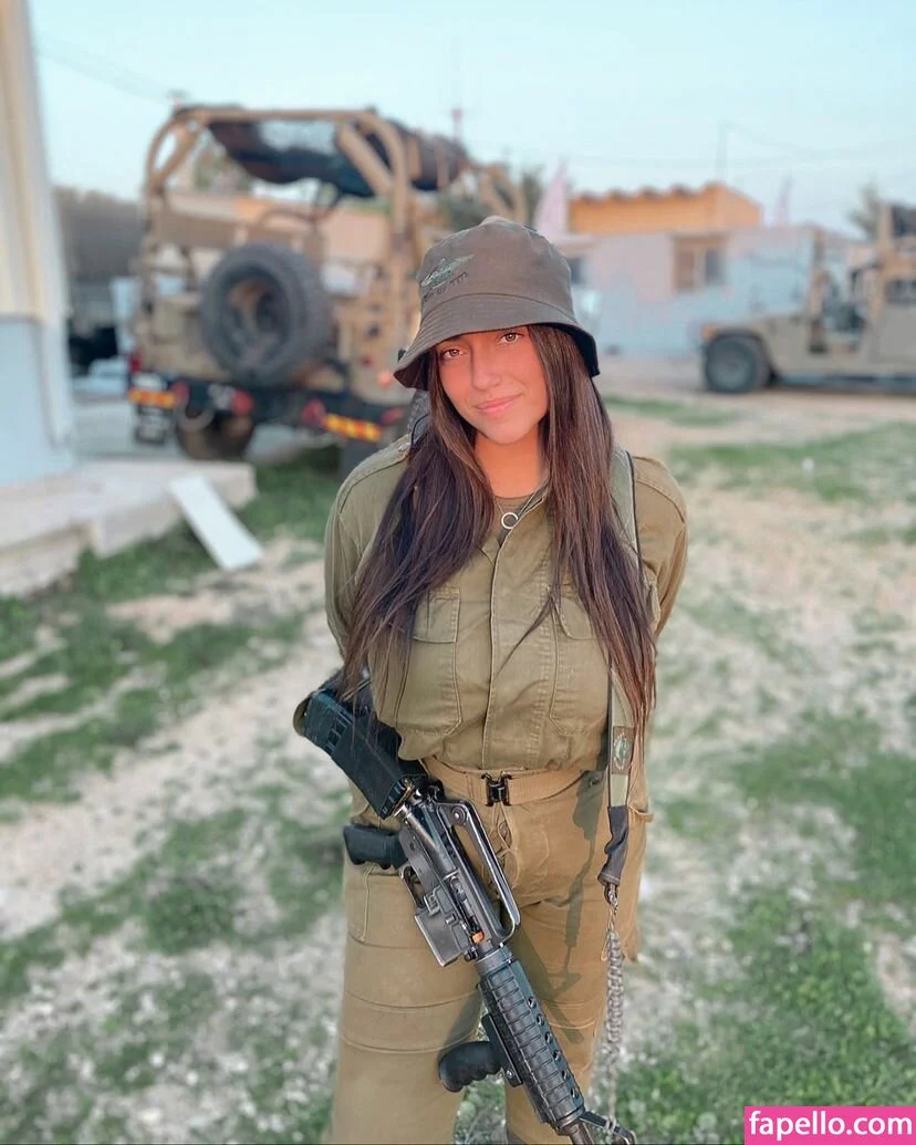 Lee Meshulam Onlyfans Photo Gallery 