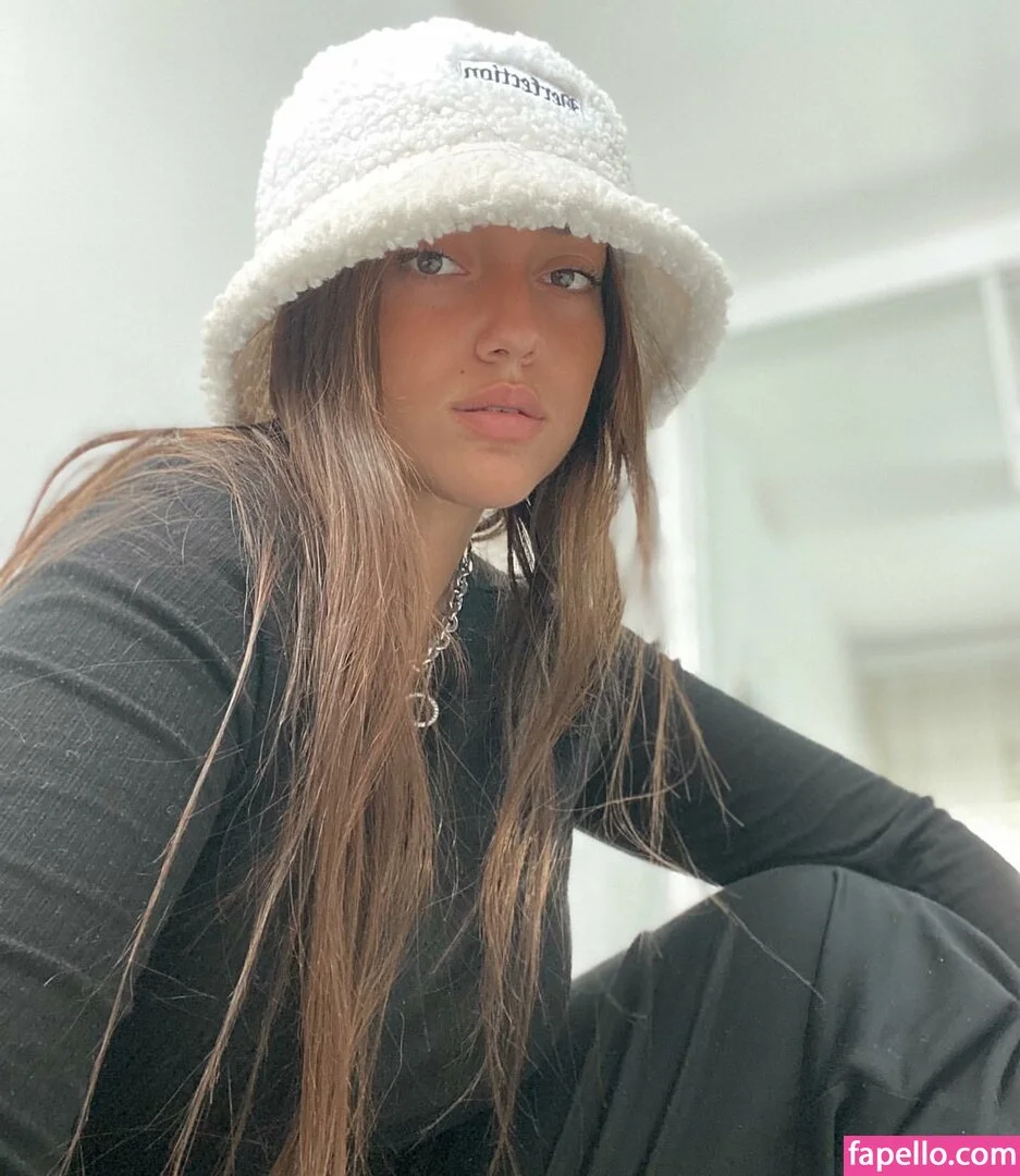 Lee Meshulam Onlyfans Photo Gallery 