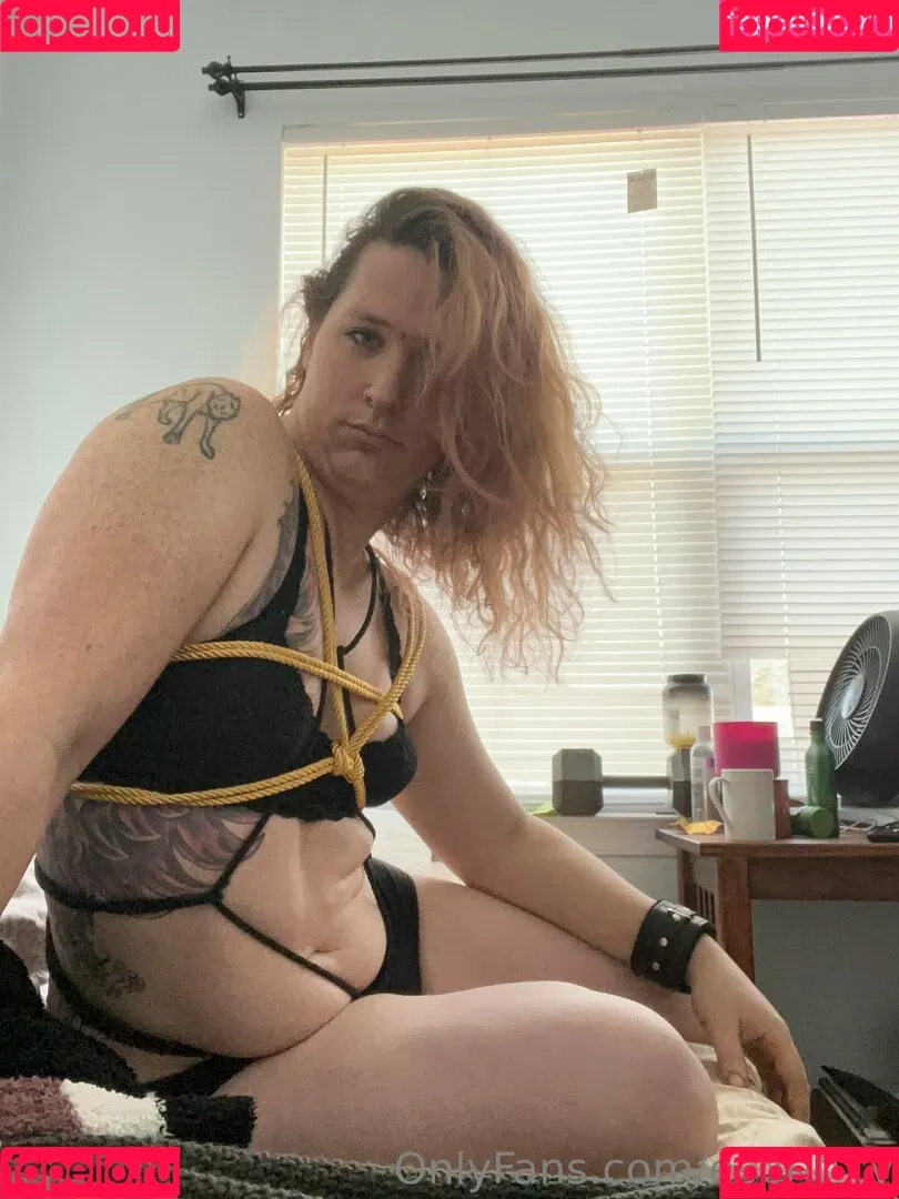 esprit_tv Onlyfans Photo Gallery 