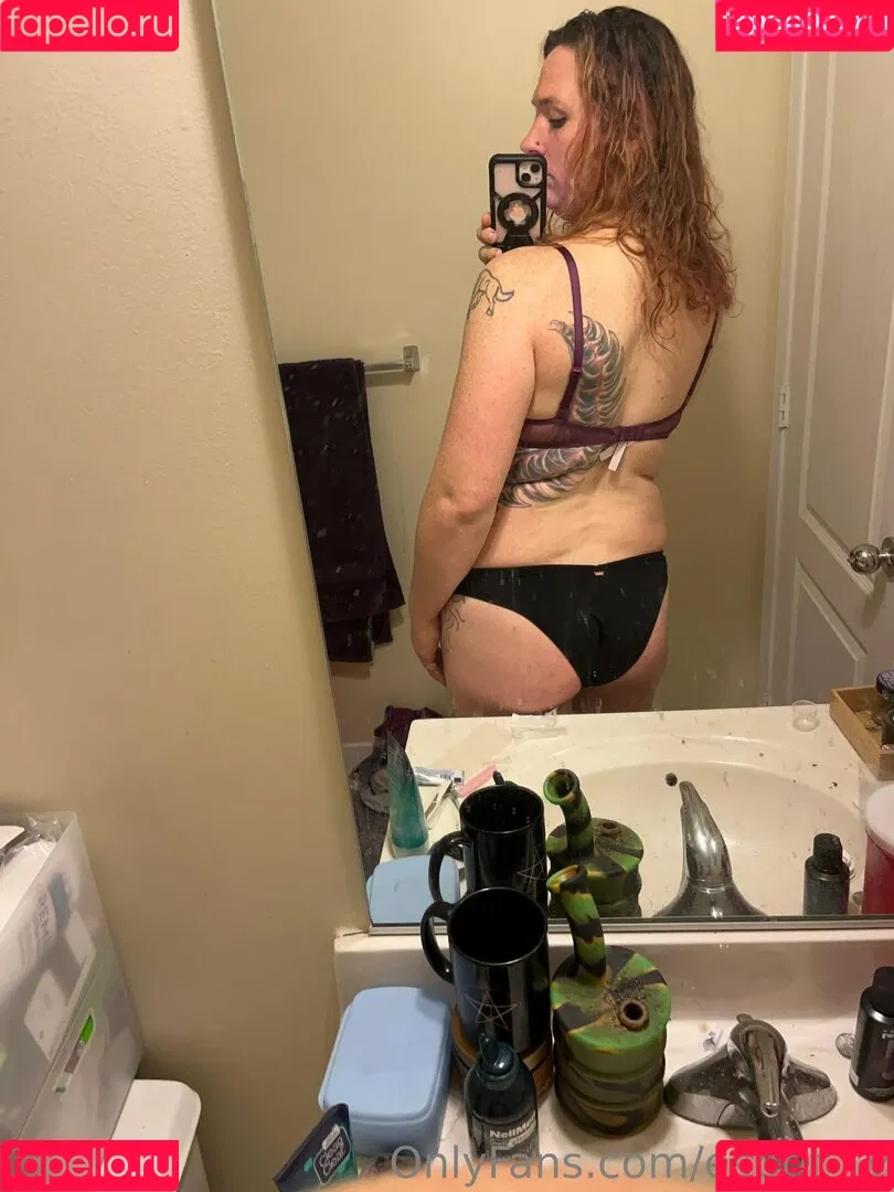 esprit_tv Onlyfans Photo Gallery 
