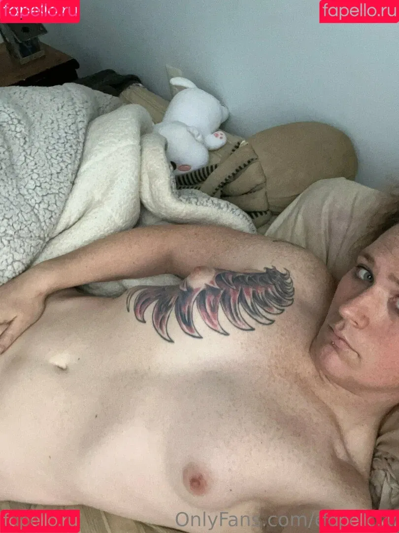 esprit_tv Onlyfans Photo Gallery 