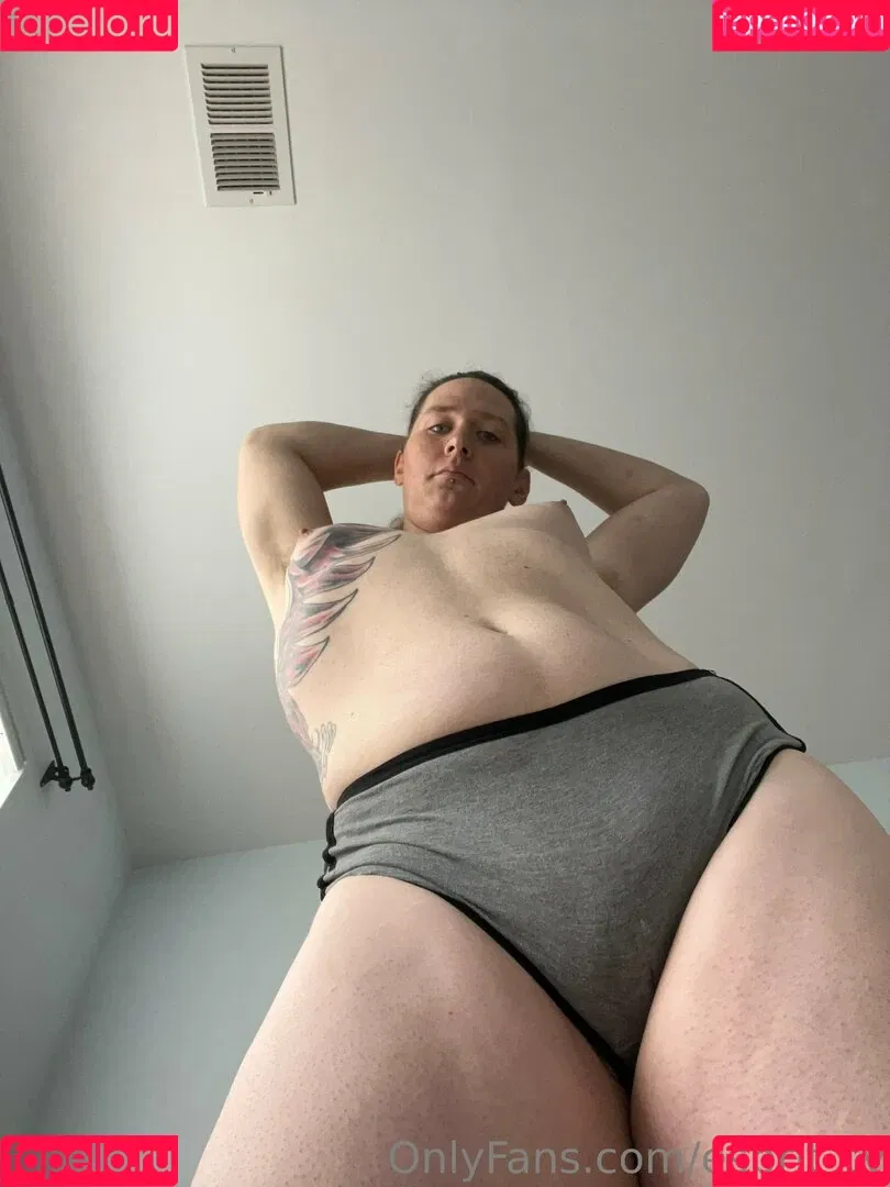 esprit_tv Onlyfans Photo Gallery 