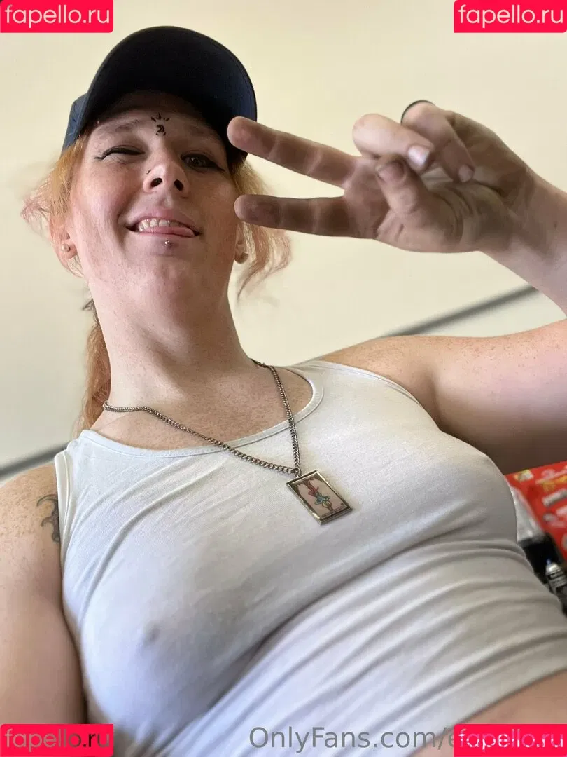 esprit_tv Onlyfans Photo Gallery 