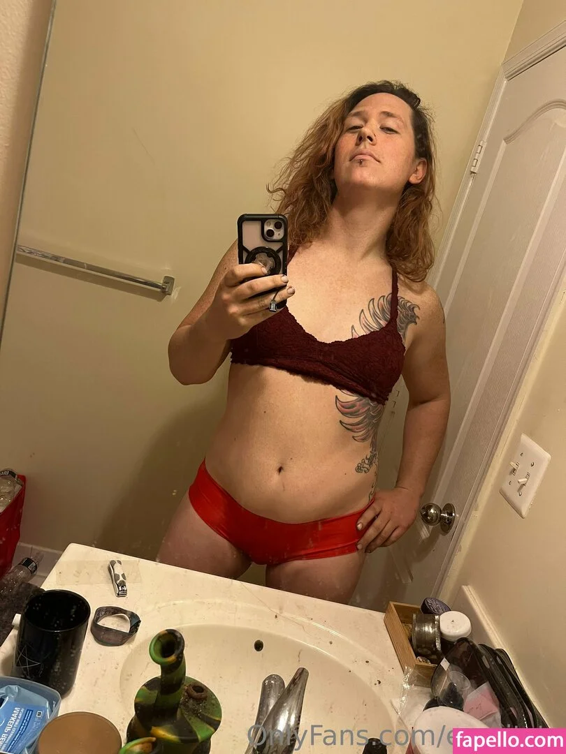 esprit_tv Onlyfans Photo Gallery 