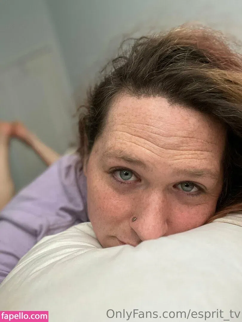 esprit_tv Onlyfans Photo Gallery 