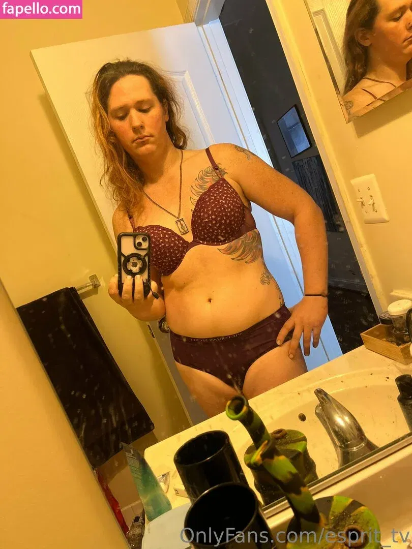 esprit_tv Onlyfans Photo Gallery 