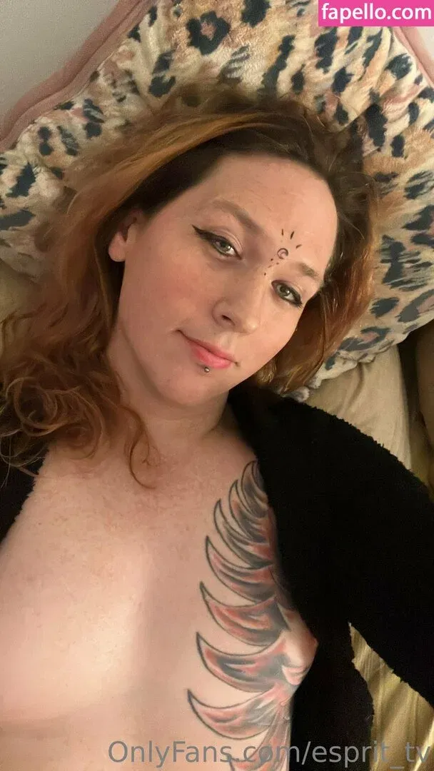 esprit_tv Onlyfans Photo Gallery 