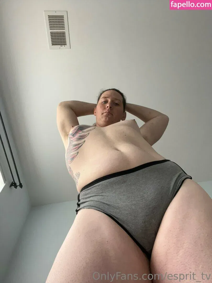 esprit_tv Onlyfans Photo Gallery 