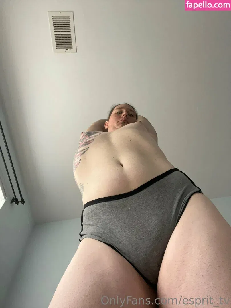 esprit_tv Onlyfans Photo Gallery 