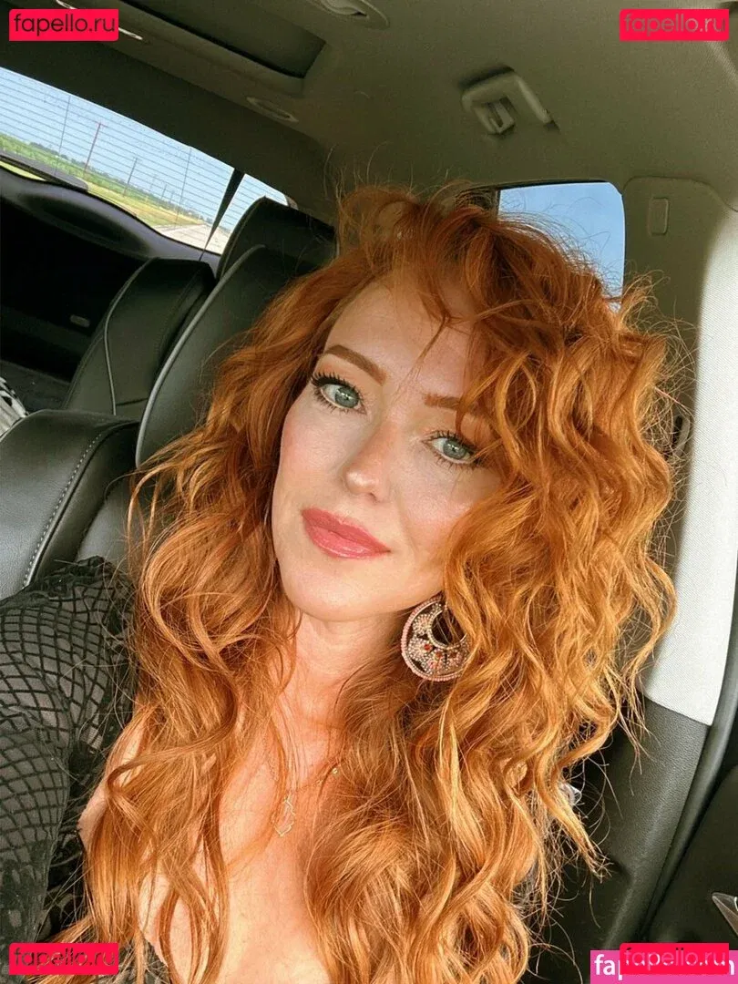 Dakota Blushing Onlyfans Photo Gallery 