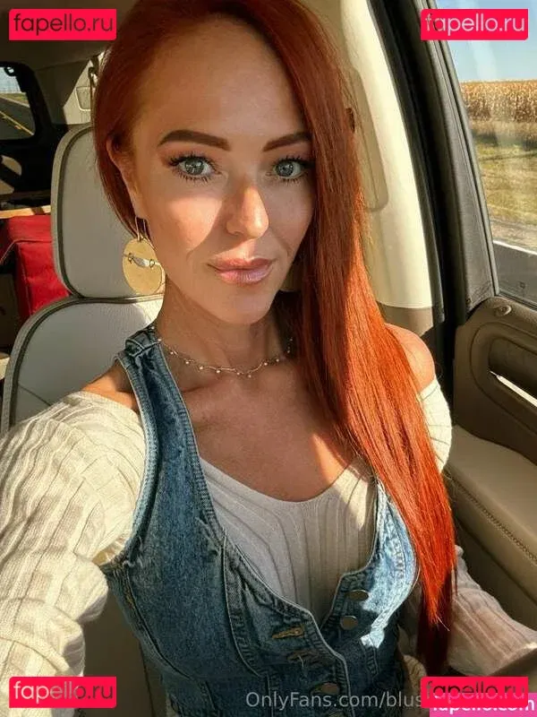 Dakota Blushing Onlyfans Photo Gallery 