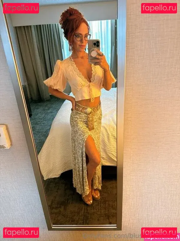 Dakota Blushing Onlyfans Photo Gallery 