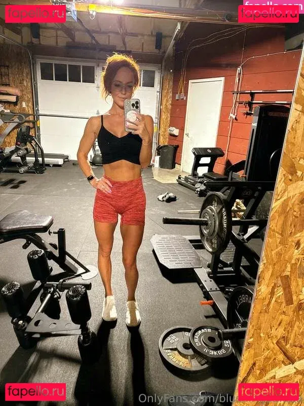 Dakota Blushing Onlyfans Photo Gallery 