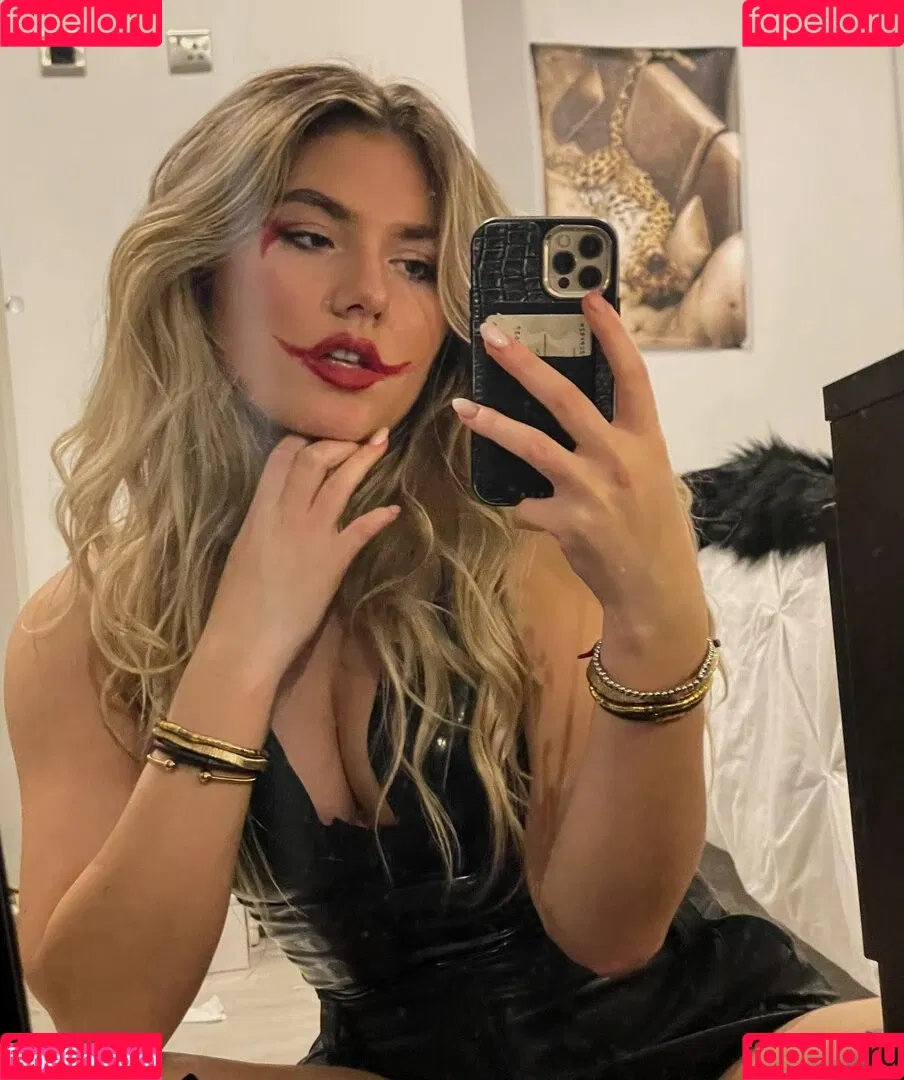Charlie Ferarie Onlyfans Photo Gallery 