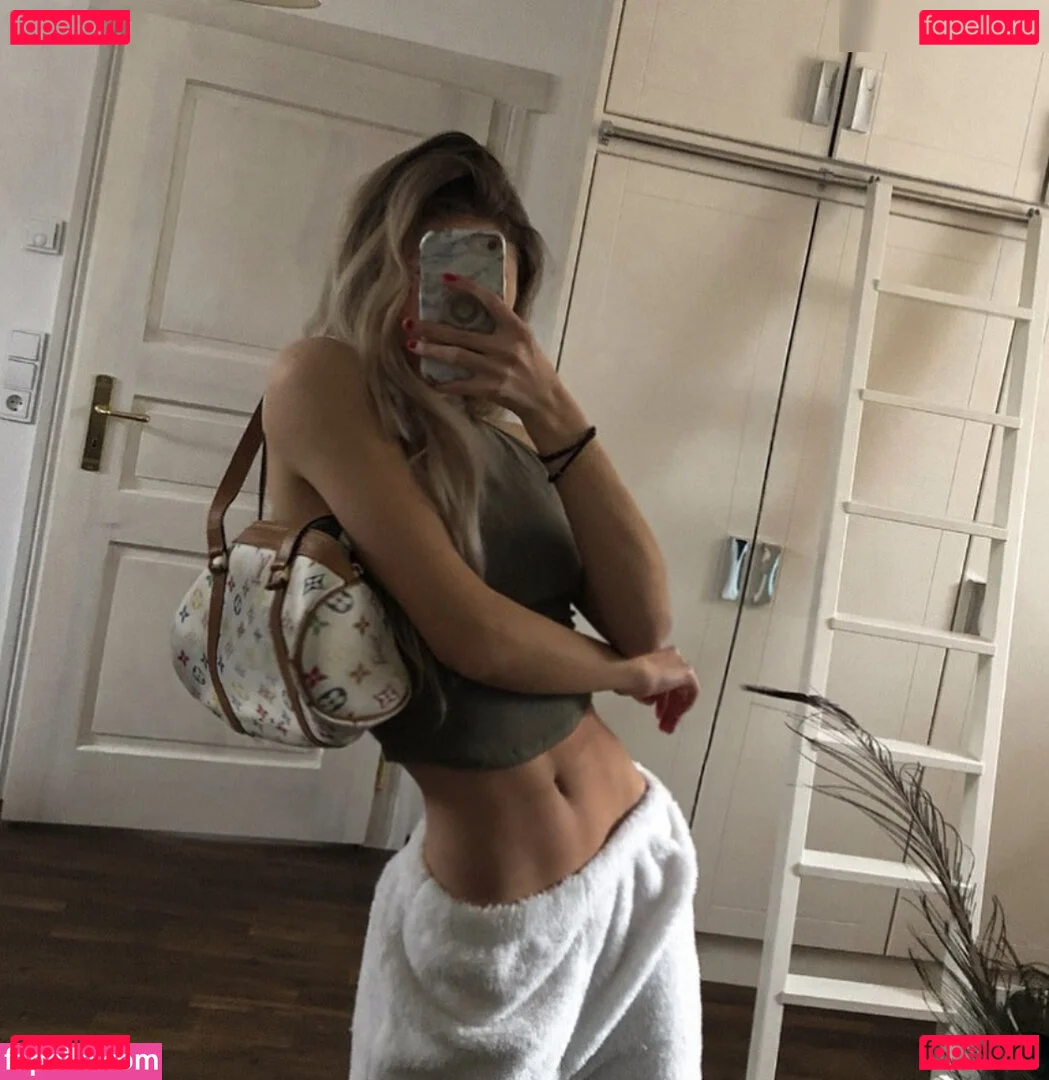 Charlie Ferarie Onlyfans Photo Gallery 