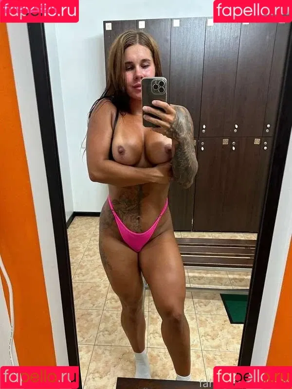 JuliaFit Onlyfans Photo Gallery 