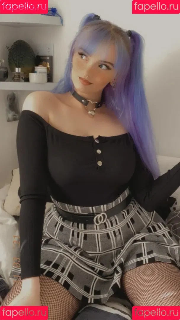 Somethingbee Onlyfans Photo Gallery 