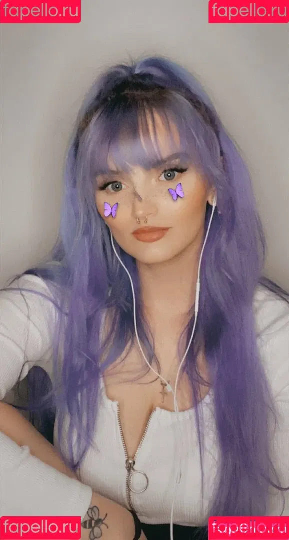 Somethingbee Onlyfans Photo Gallery 