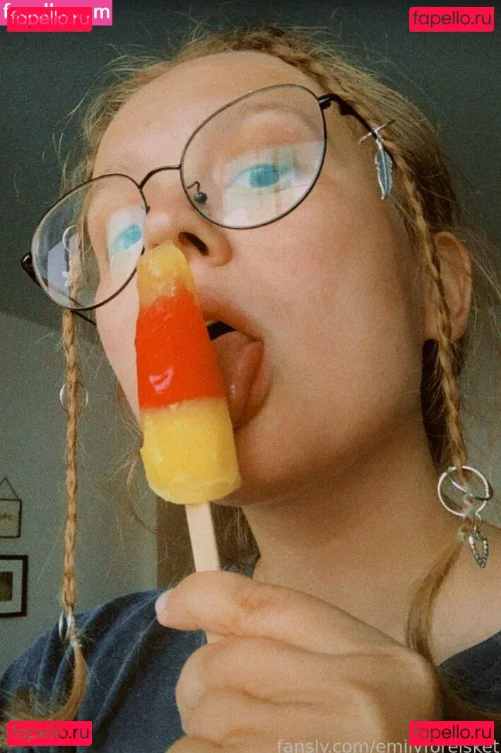 emilyforelsket Onlyfans Photo Gallery 