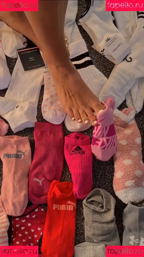 Deineemily Onlyfans Photo Gallery 