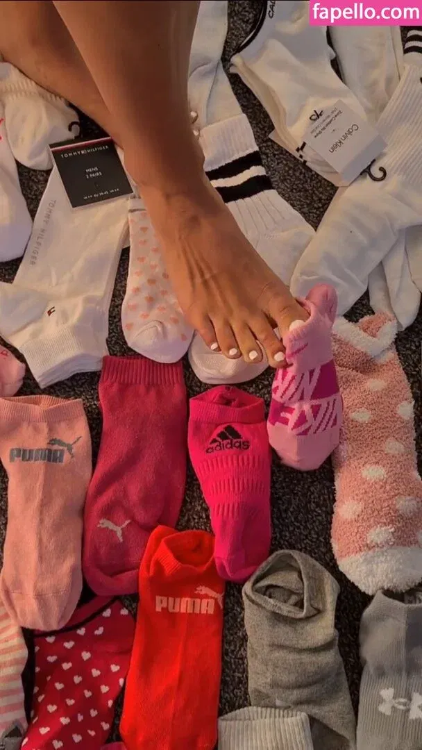 Deineemily Onlyfans Photo Gallery 